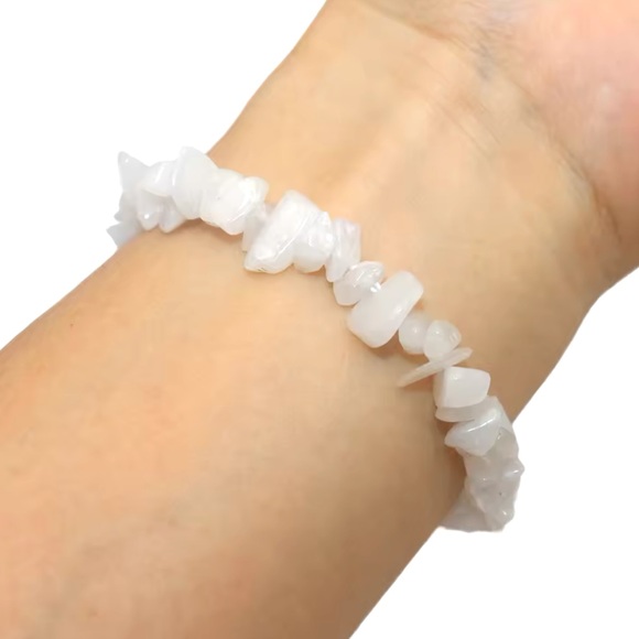 Bracelet And Earrings Set - White Turquoise - Natural Stone Healing Energy - Picture 8 of 12